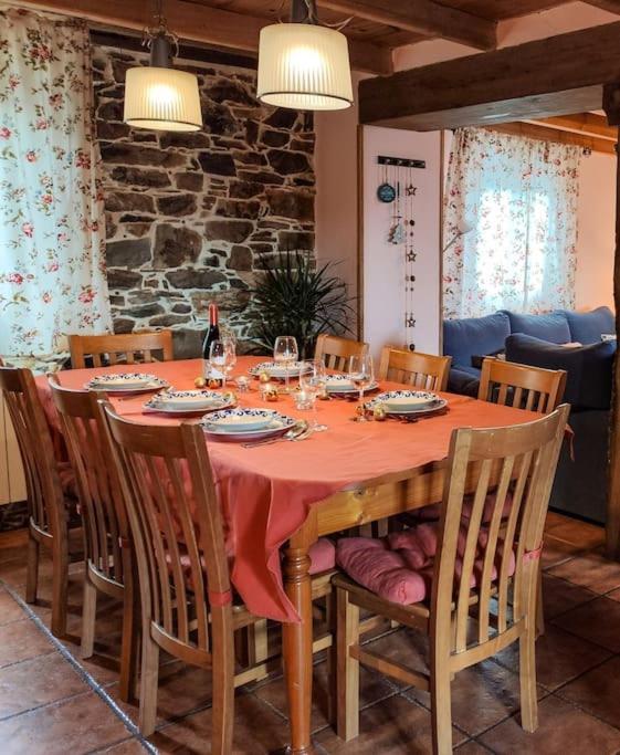 Casa Rural Tozolosolobos Otero de Bodos Εξωτερικό φωτογραφία