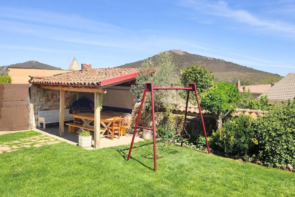 Casa Rural Tozolosolobos Otero de Bodos Εξωτερικό φωτογραφία